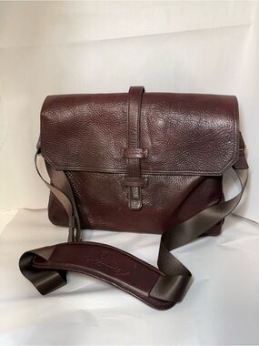 Allen Edmonds Dark Brown Grained Leather Messenger Bag